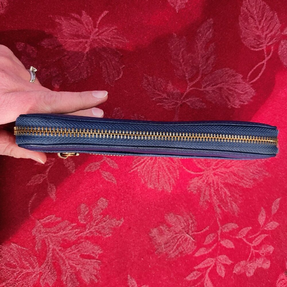 Anne Klein Blue Zip Around Long Wallet, Used - Picture 7 of 15